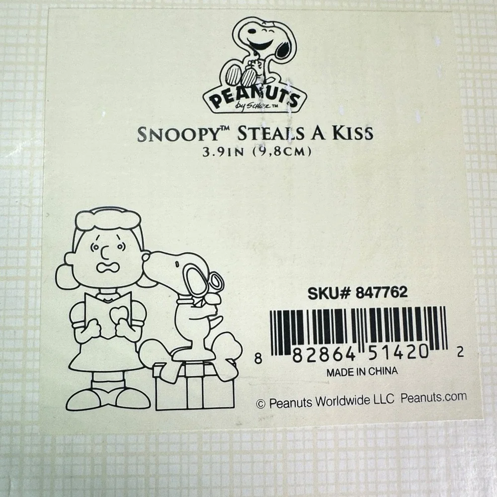 Lenox Snoopy & Lucy Peanuts Figurine – Snoopy Steals a Kiss‎ Rare w/ CoA READ